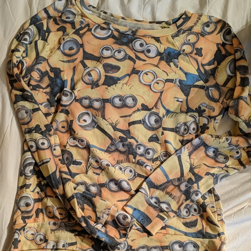 Despicable Me top
